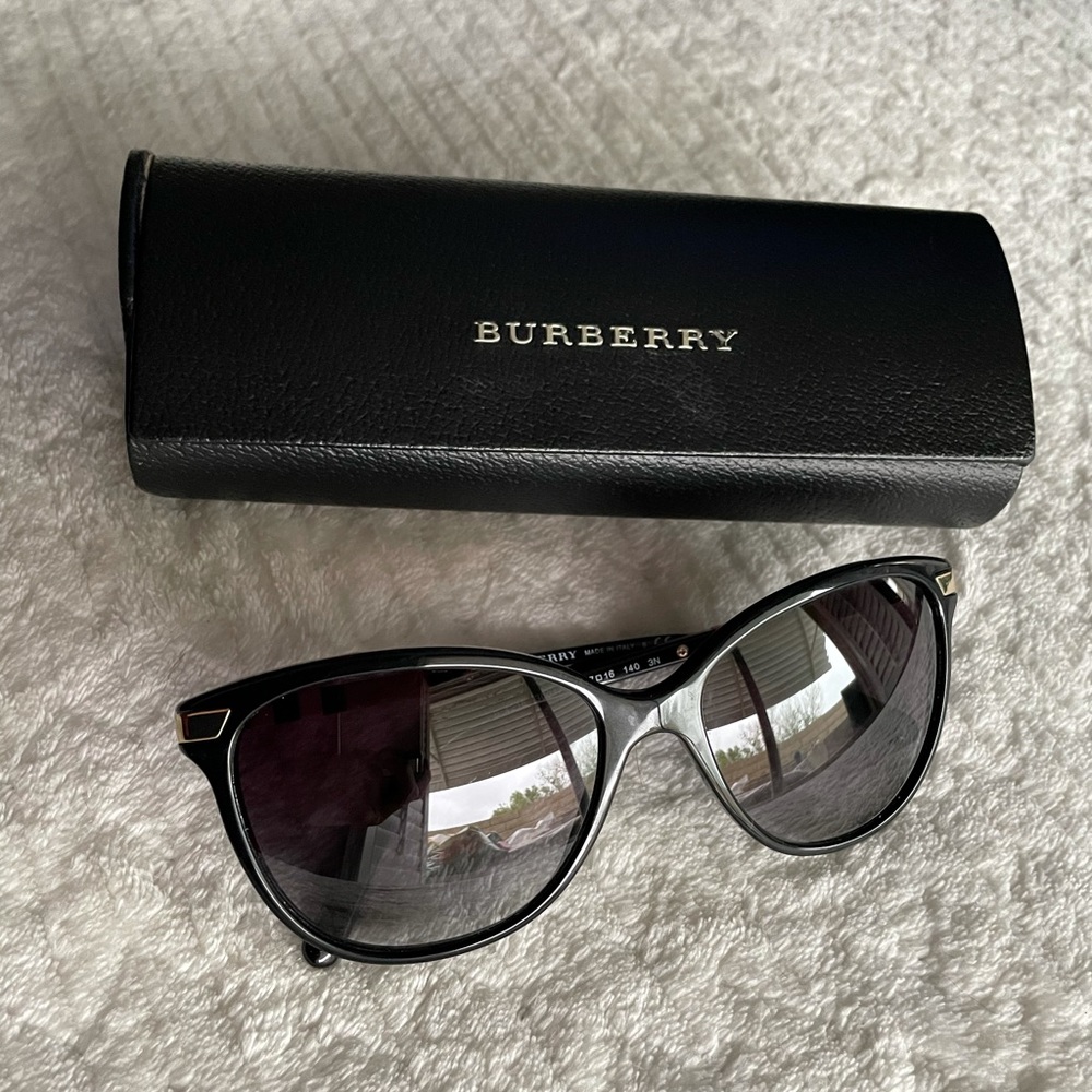 Trade with Mely